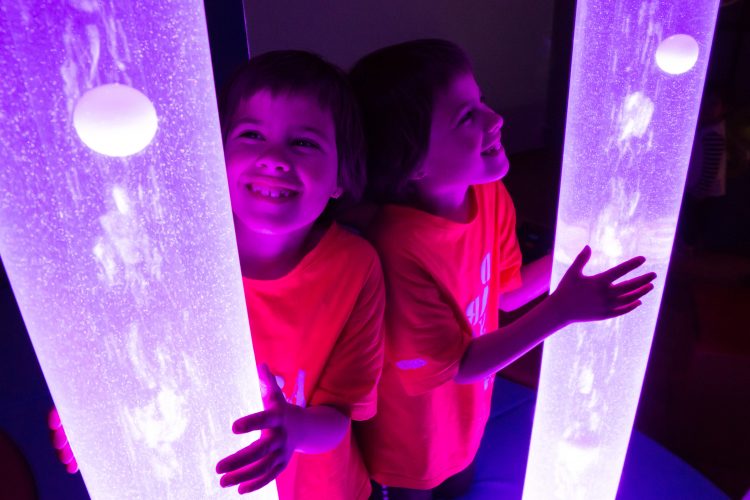 Sensory rooms for stimulating people with brain injuries - The ...